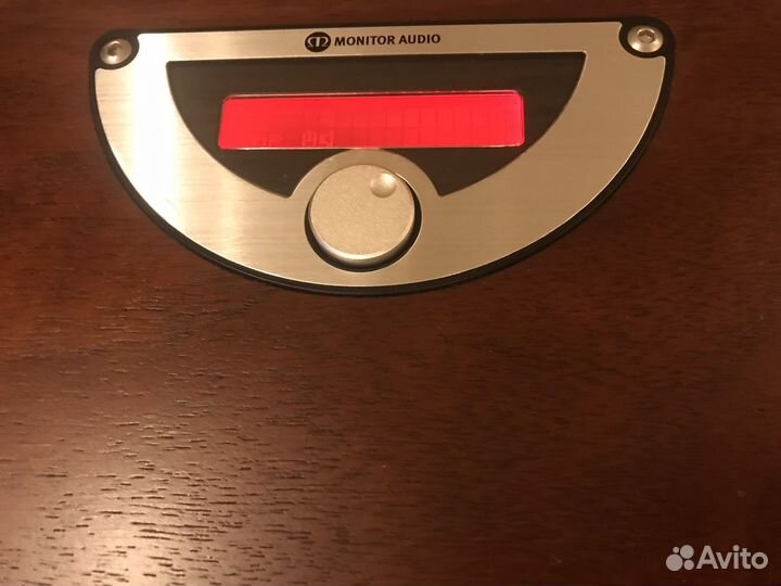 Сабвуфер Monitor Audio Gold. GSW 12