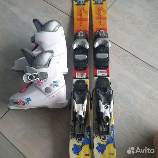 Лыжи 90 и ботинки eu29