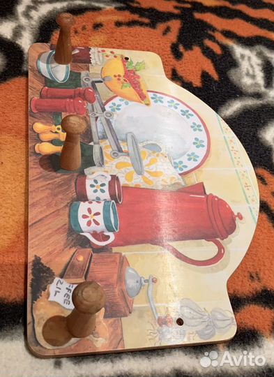 Кухонная полка навесная новая