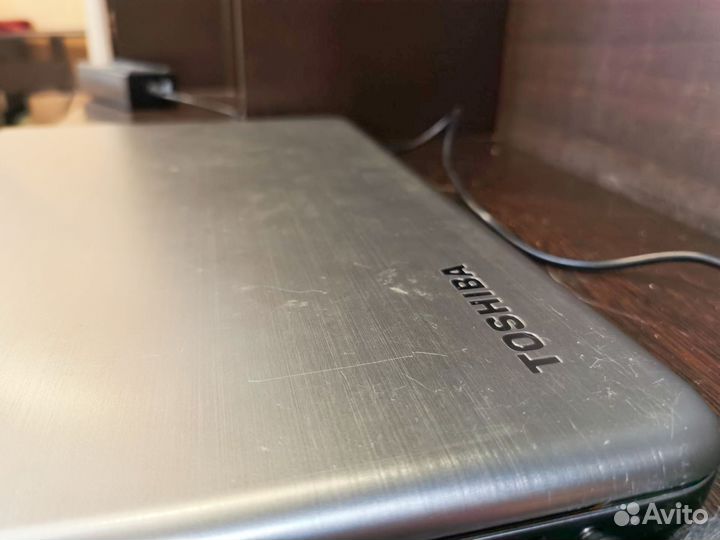 Ноутбук Toshiba Satellite