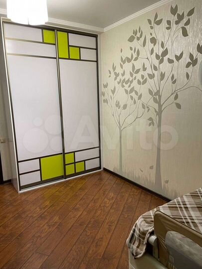 3-к. квартира, 126 м², 3/9 эт.