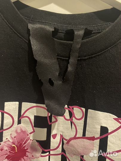 Футболка Vlone sakura