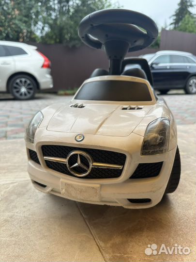 Машинка каталка mercedes