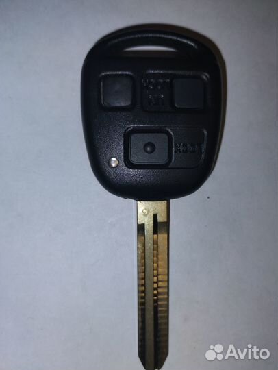 Ключ Toyota Avensis Valeo Оригинал