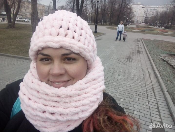 Балаклавы, шапки, снуды