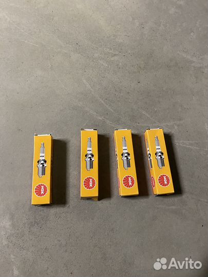 Свеча зажигания NGK 6376