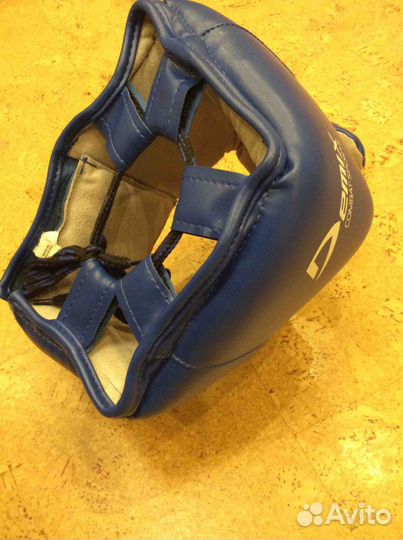 Шлем + защита голени