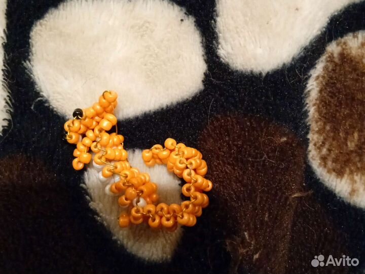 Белочка из бисера