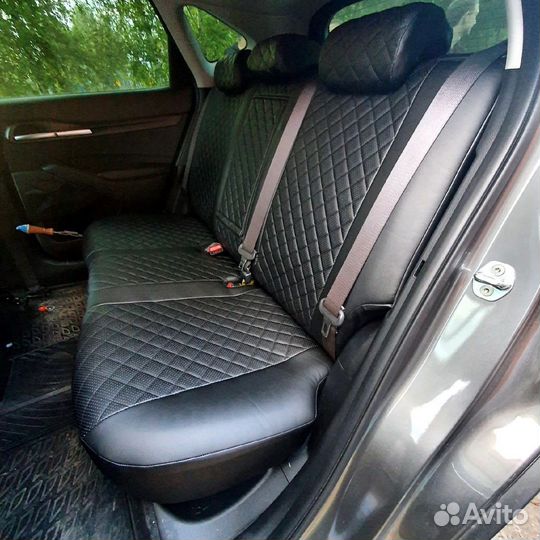 Чехлы Kia Seltos из экокожи чёрные Ромб