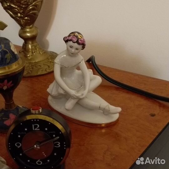 Старинные антикварные предметы.Бронза. статуэтки