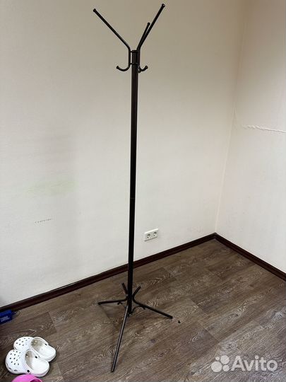 Вешалка напольная