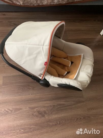 Детское автокресло люлька от 0