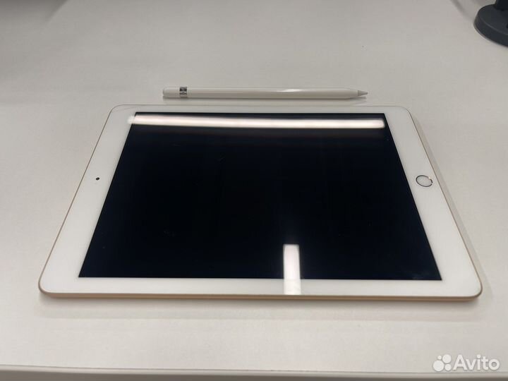 iPad 2018 9.7 32gb + Apple Pencil
