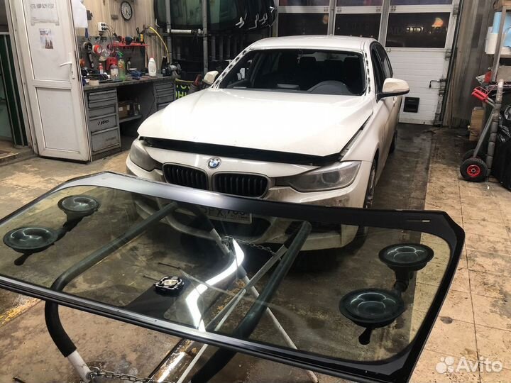 Лобовое стекло Bmw f30 Бмв ф30