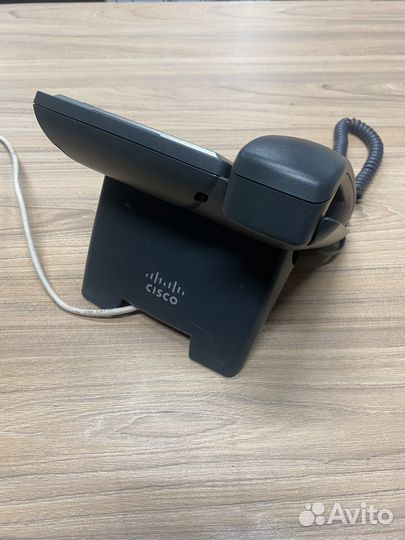 IP-телефон Cisco 303