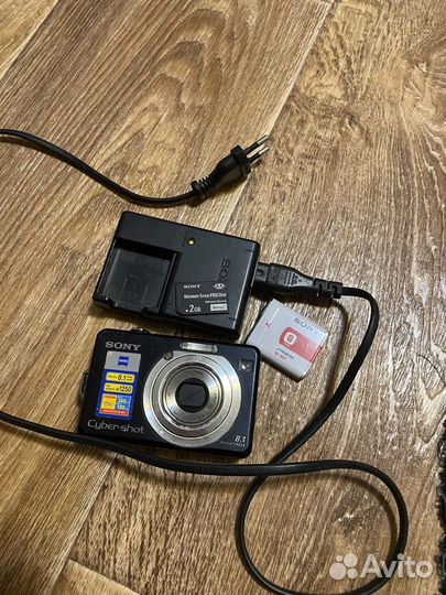 Компактный фотоаппарат sony cyber shot DCS-W100