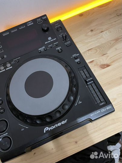 Pioneer CDJ-900