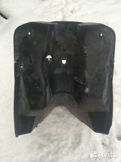 Honda Dio AF 27 28 (пластик пола, кофр, приборка)