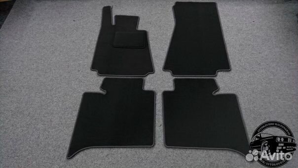 Автомобильные коврики для BMW e23