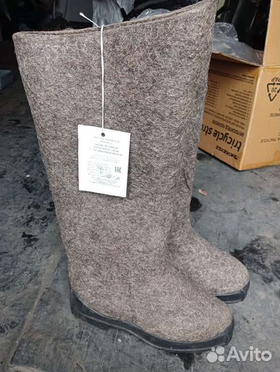 Валенки новые