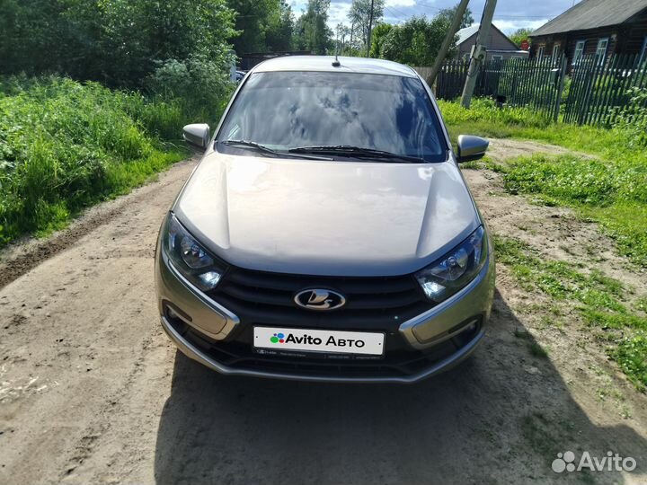LADA Granta 1.6 МТ, 2022, 70 000 км