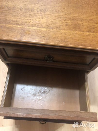 Тумба прикроватная италия