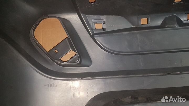 Бампер новый задний Outlander 2015-2018 6410C994