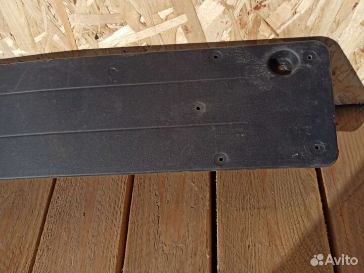 Площадка под гос номер Mercedes CLS 257, ориг, б/у