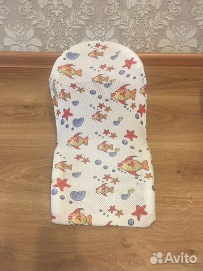 Шезлонг для купания