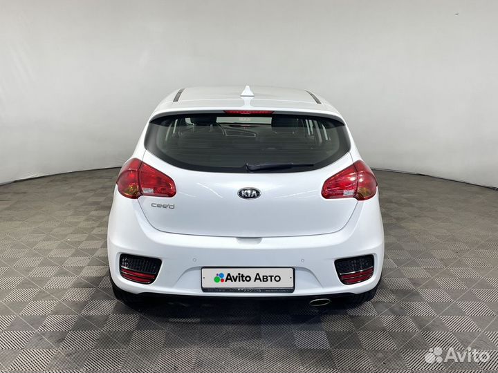 Kia Ceed 1.6 AT, 2017, 86 000 км