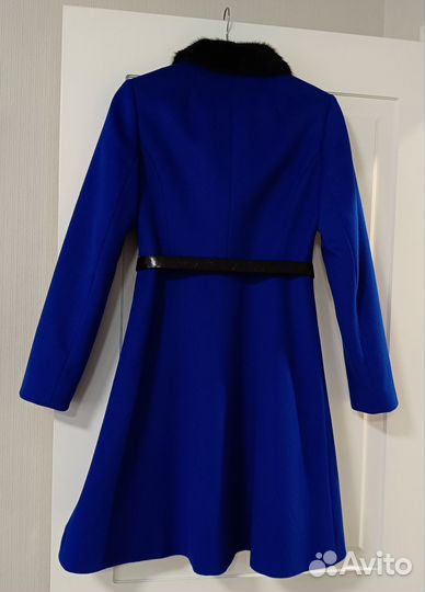 Пальто женское теплое xs