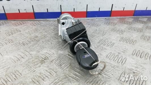 Замок зажигания ford focus 2 (8DN03J101)