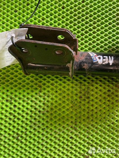 Стойка передняя левая ниссан альмера g15