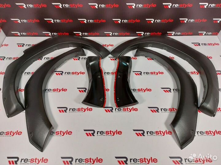 Фендера Toyota Hilux Pick Up с16г Под болты R2613