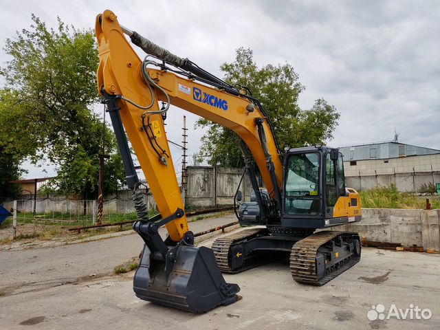 Гусеничный экскаватор XCMG XE180DN, 2023
