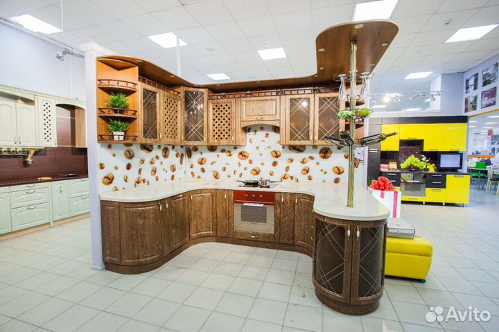 Кухонный гарнитур с выставки