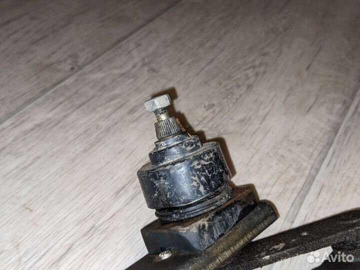 Трапеция дворников Иж 2126 Ода