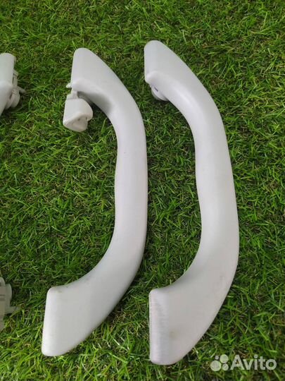 Ручки потолочные Volkswagen Passat седан AMX 2003