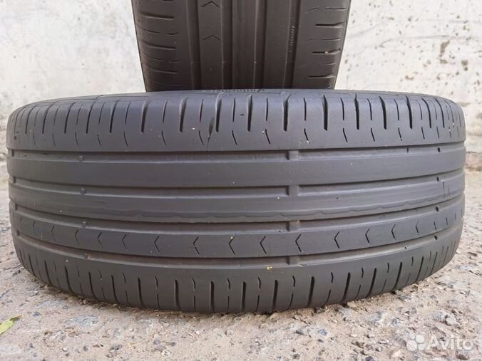 Continental ContiPremiumContact 5 215/60 R16 95H