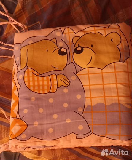 Бортики в детскую кроватку новые