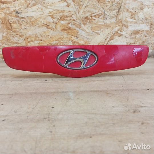 Накладка крышки багажника Hyundai Getz 1.3 G4EA