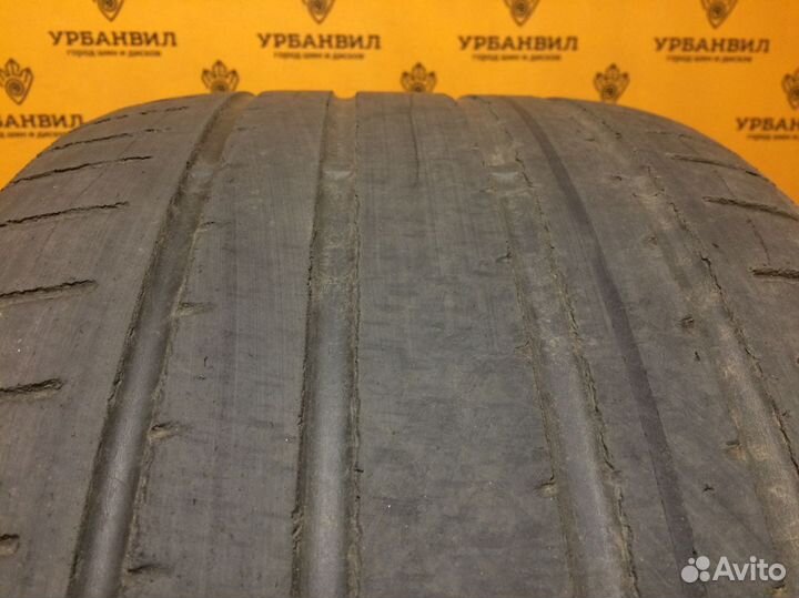 Pirelli P Zero Rosso 295/35 R21
