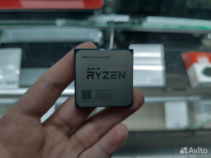 AMD Ryzen 3 2200G / AM4 / 4 x 3.7 GHz OEM