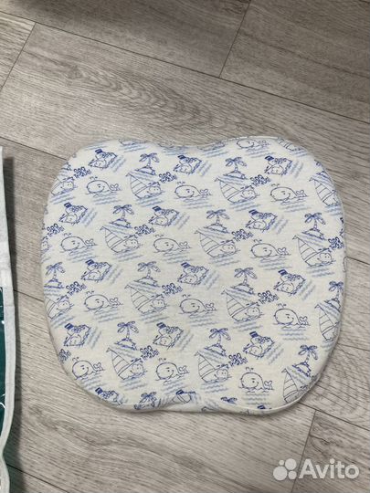 Анатомическая подушка для новорож