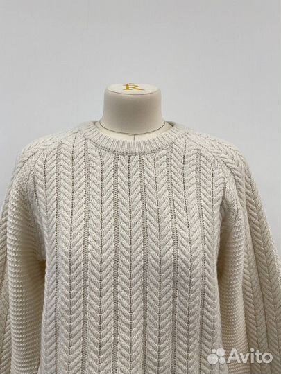 Свитер с текстурной вязкой Xs-S,новый