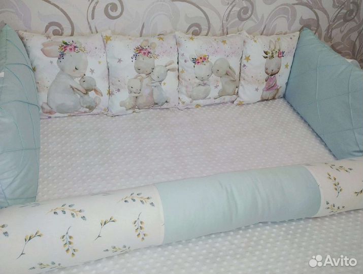 Бортики в кроватку, кокон для малыша