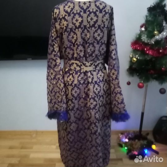 Шелковый халат из органзы. Шелковое кимоно