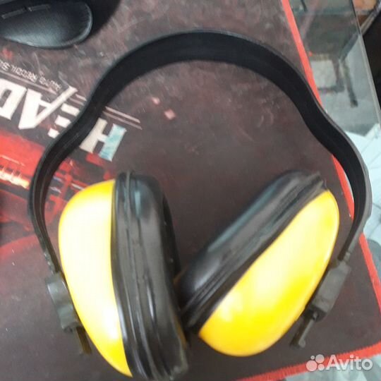 Противошумные наушники peltor