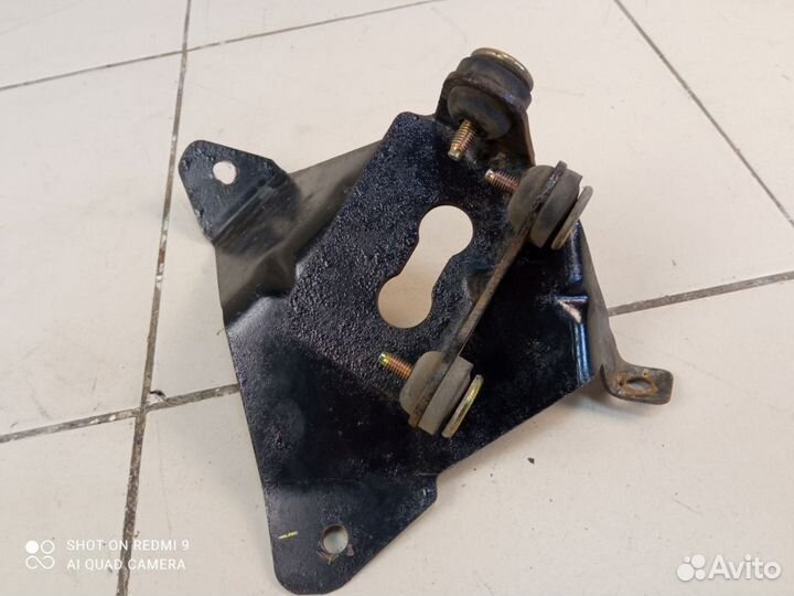 Кронштейн блока ABS Chery bonus A13