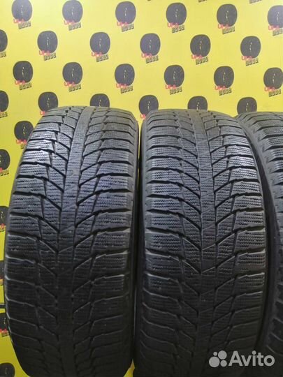 Triangle Snowlink TWT02 215/55 R17